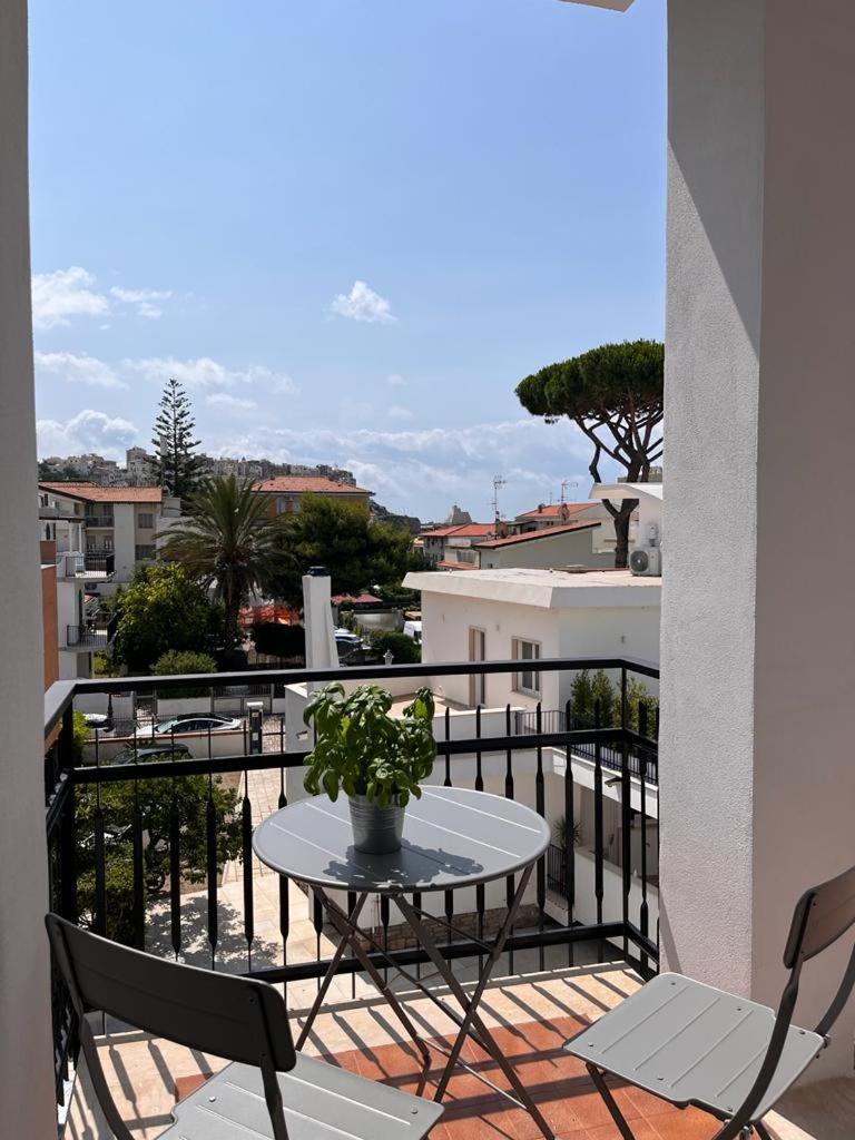 Il Volo Bed & Breakfast Sperlonga Exterior photo